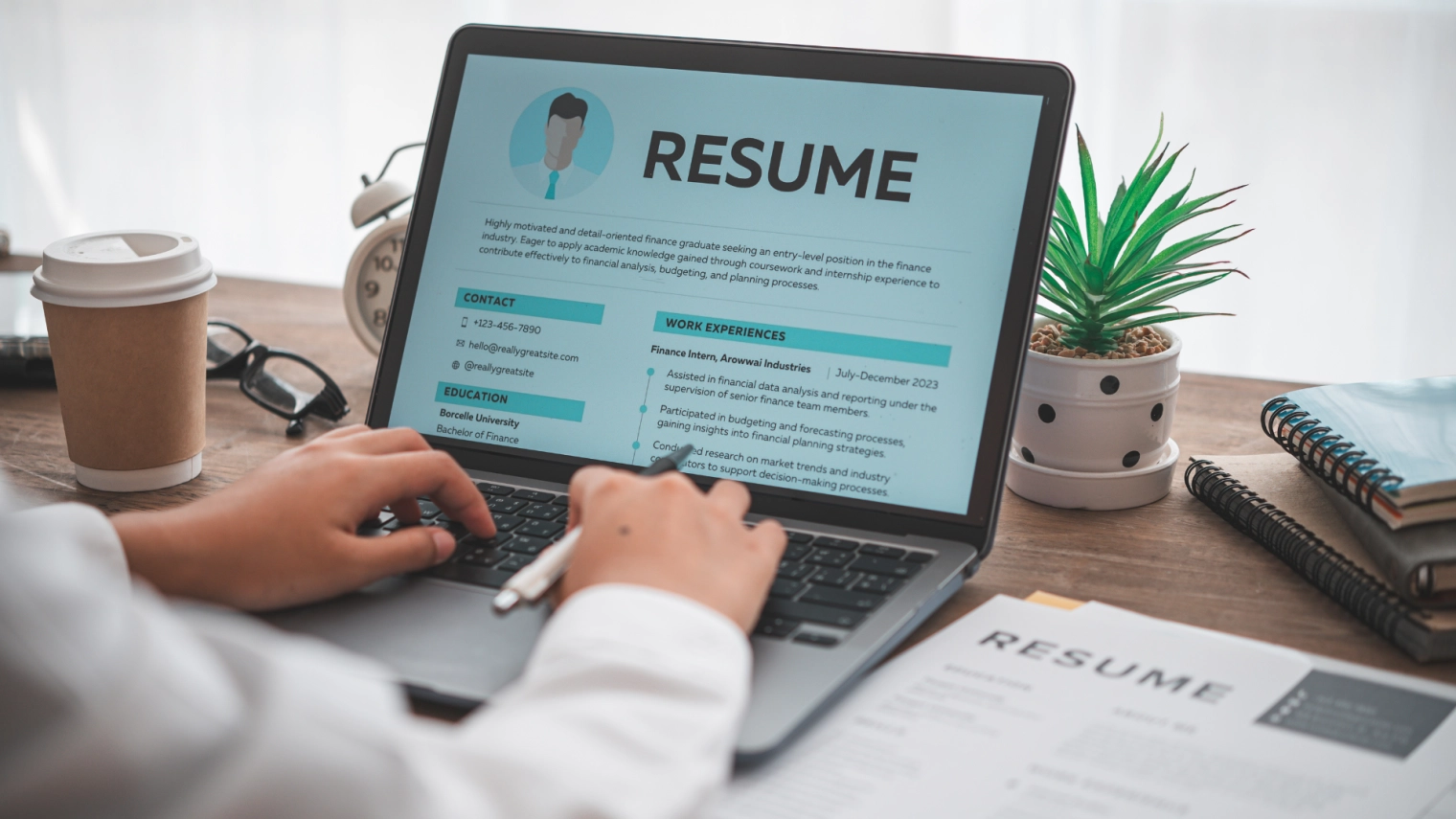 Your Résumé Has a New Problem: Everyone Else Has AI Too